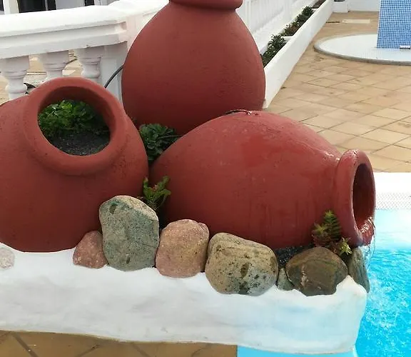 The Colors House, 639 Private *